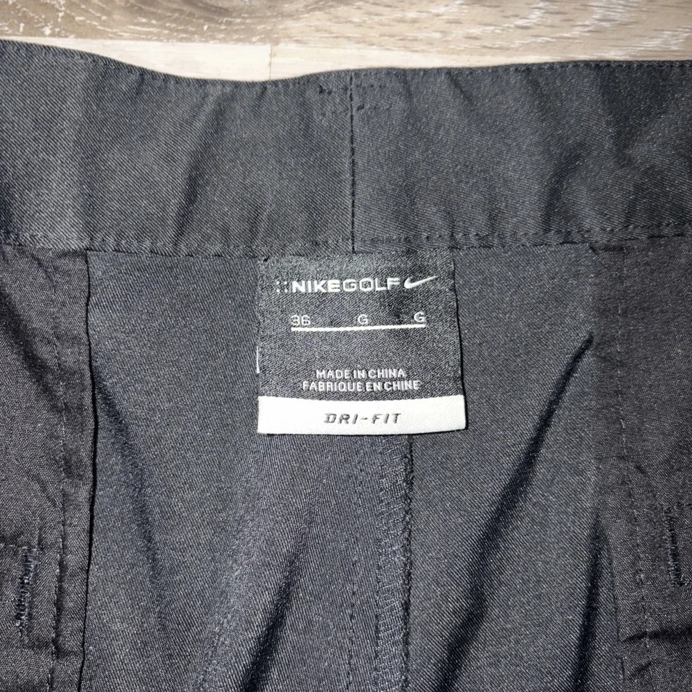 Nike Dri Fit Khaki Golf Shorts Men's 36 Black 21 Inch Length